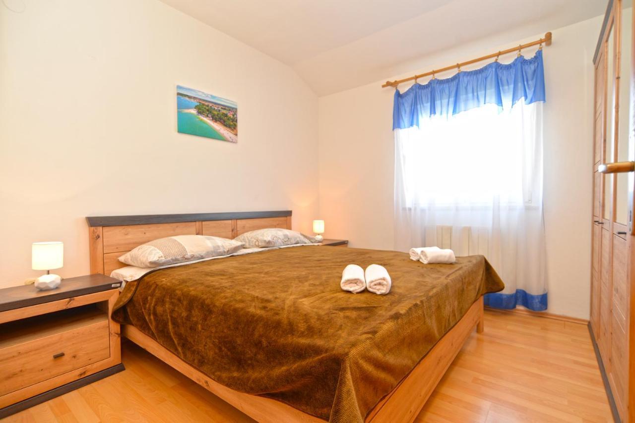 Apartments Olea Phasiana 法扎纳 外观 照片