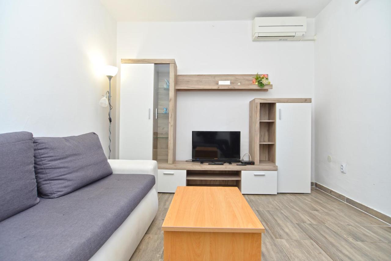 Apartments Olea Phasiana 法扎纳 外观 照片