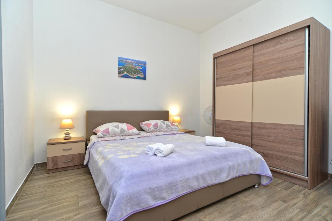 Apartments Olea Phasiana 法扎纳 外观 照片