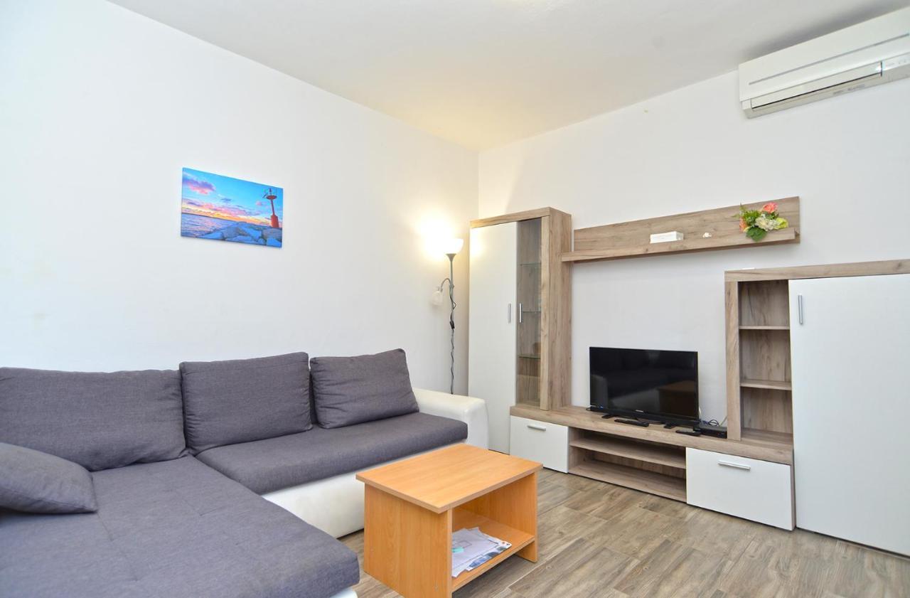 Apartments Olea Phasiana 法扎纳 外观 照片